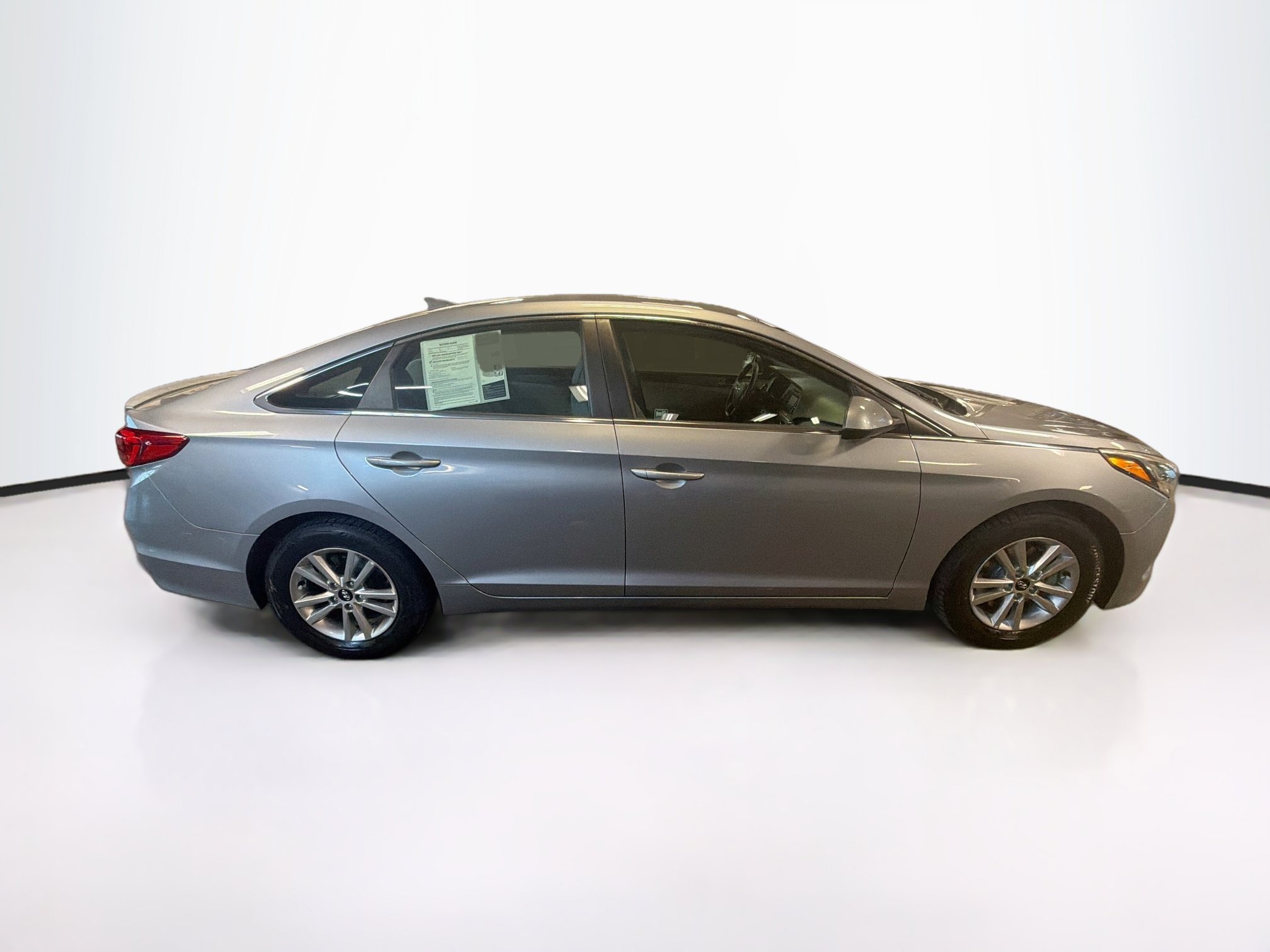 Used 2017 Hyundai Sonata SE w/ Cargo Package FWD image 10