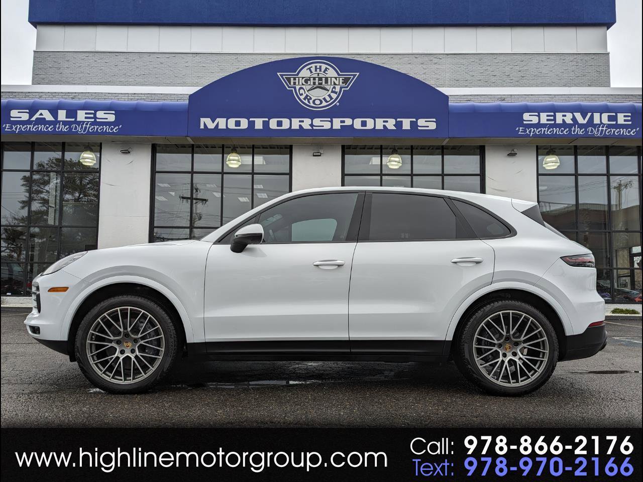 Used 2023 Porsche Cayenne Platinum Edition image 1