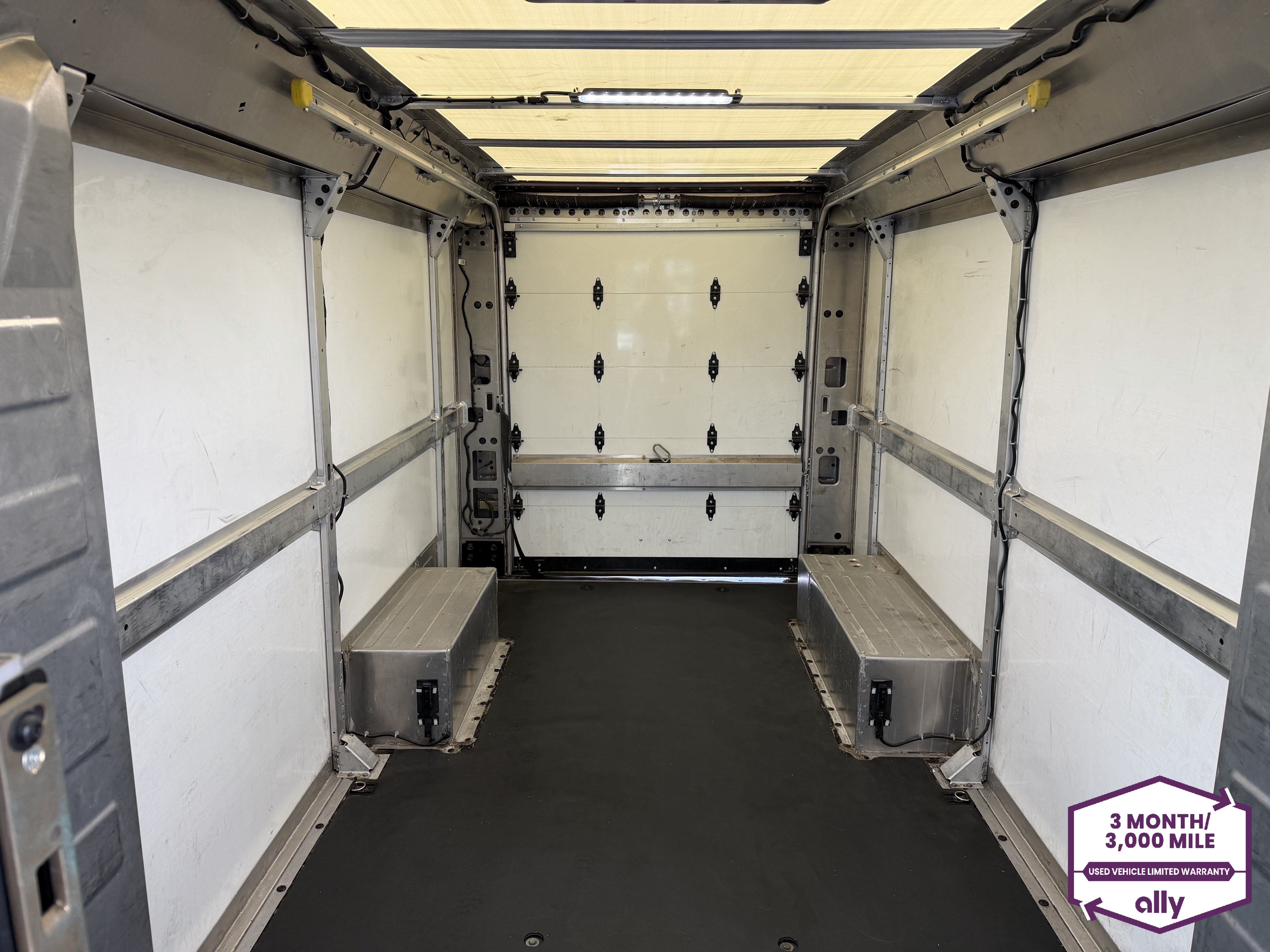 Used 2023 Chevrolet Brightdrop 600 w/ Active Safety Package 2 AWD/4WD image 10