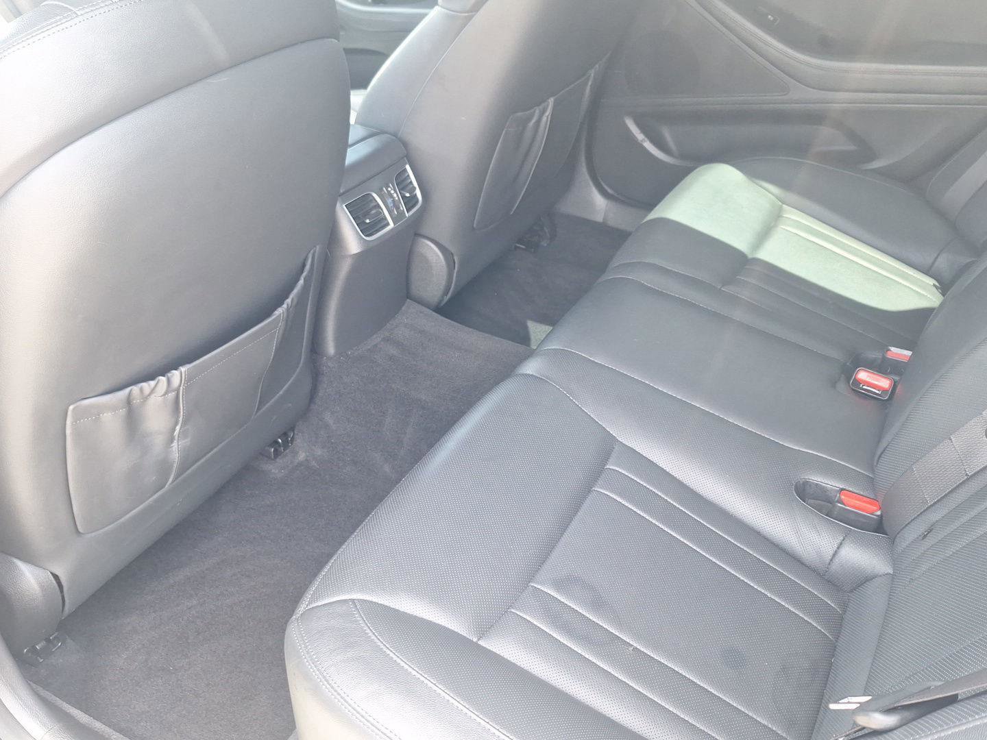 Used 2017 Genesis G80 3.8 RWD image 13