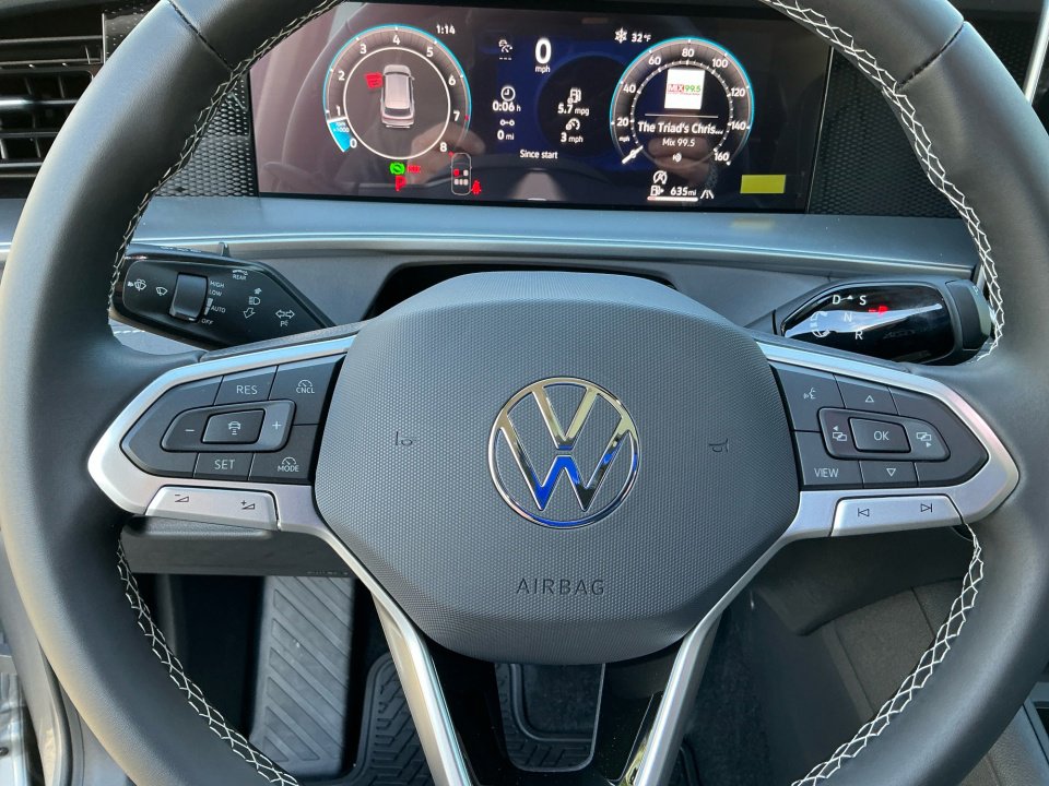 New 2026 Volkswagen Tiguan SE AWD/4WD image 18