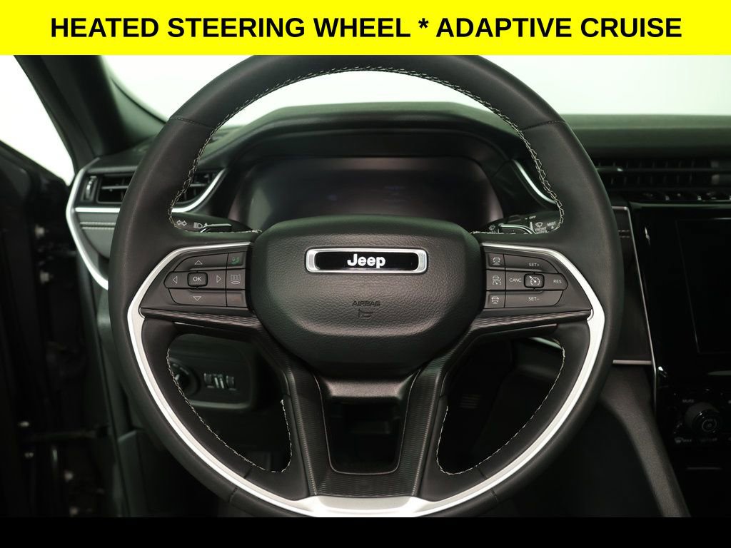 Used 2023 Jeep Grand Cherokee Altitude AWD/4WD image 8