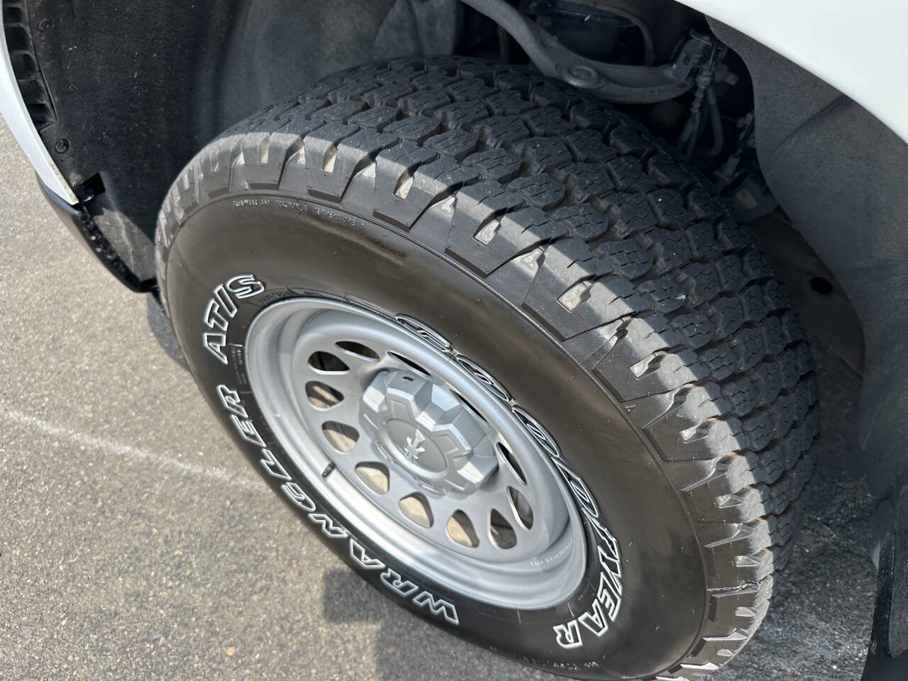 Used 2023 Chevrolet Silverado 1500 W/T RWD image 21