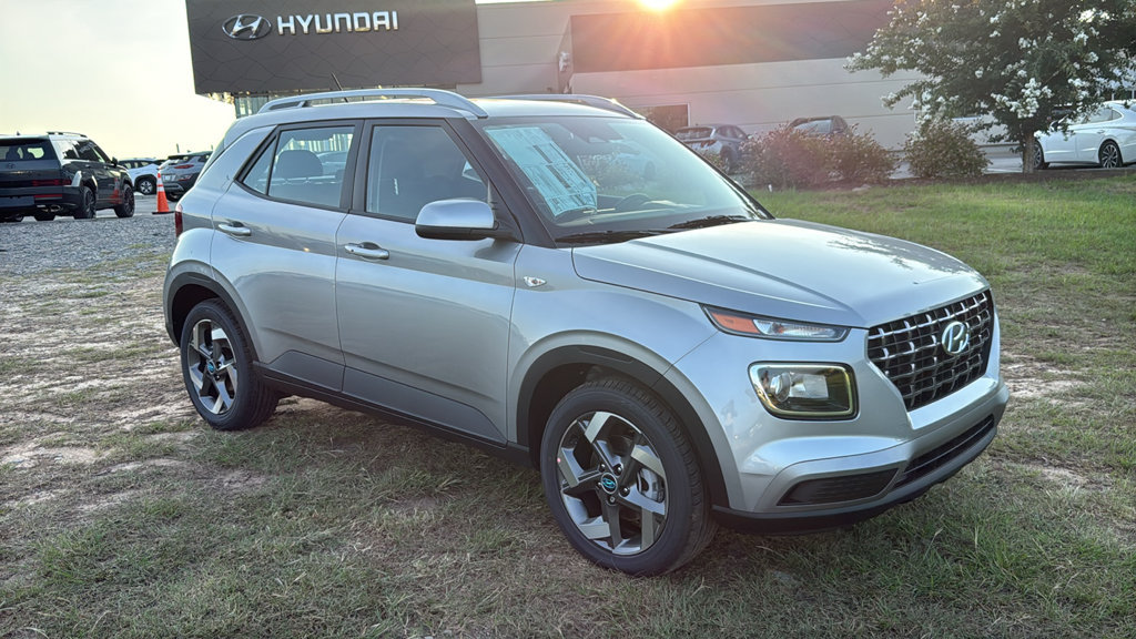 New 2026 Hyundai Venue SEL FWD image 1