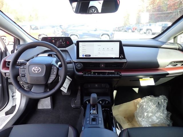 New 2026 Toyota Prius Plug-In Hybrid FWD image 13