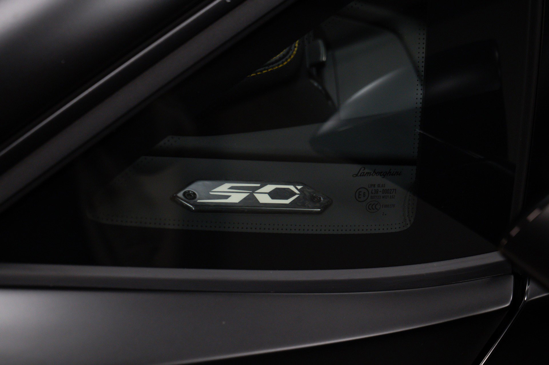 Used 2014 Lamborghini Aventador LP 700-4 image 49