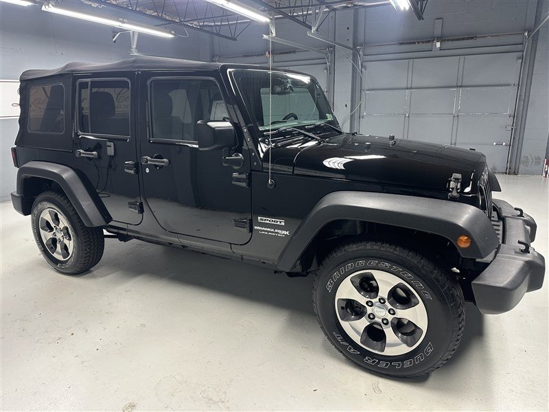 Used 2018 Jeep Wrangler Unlimited Sport S AWD/4WD image 8