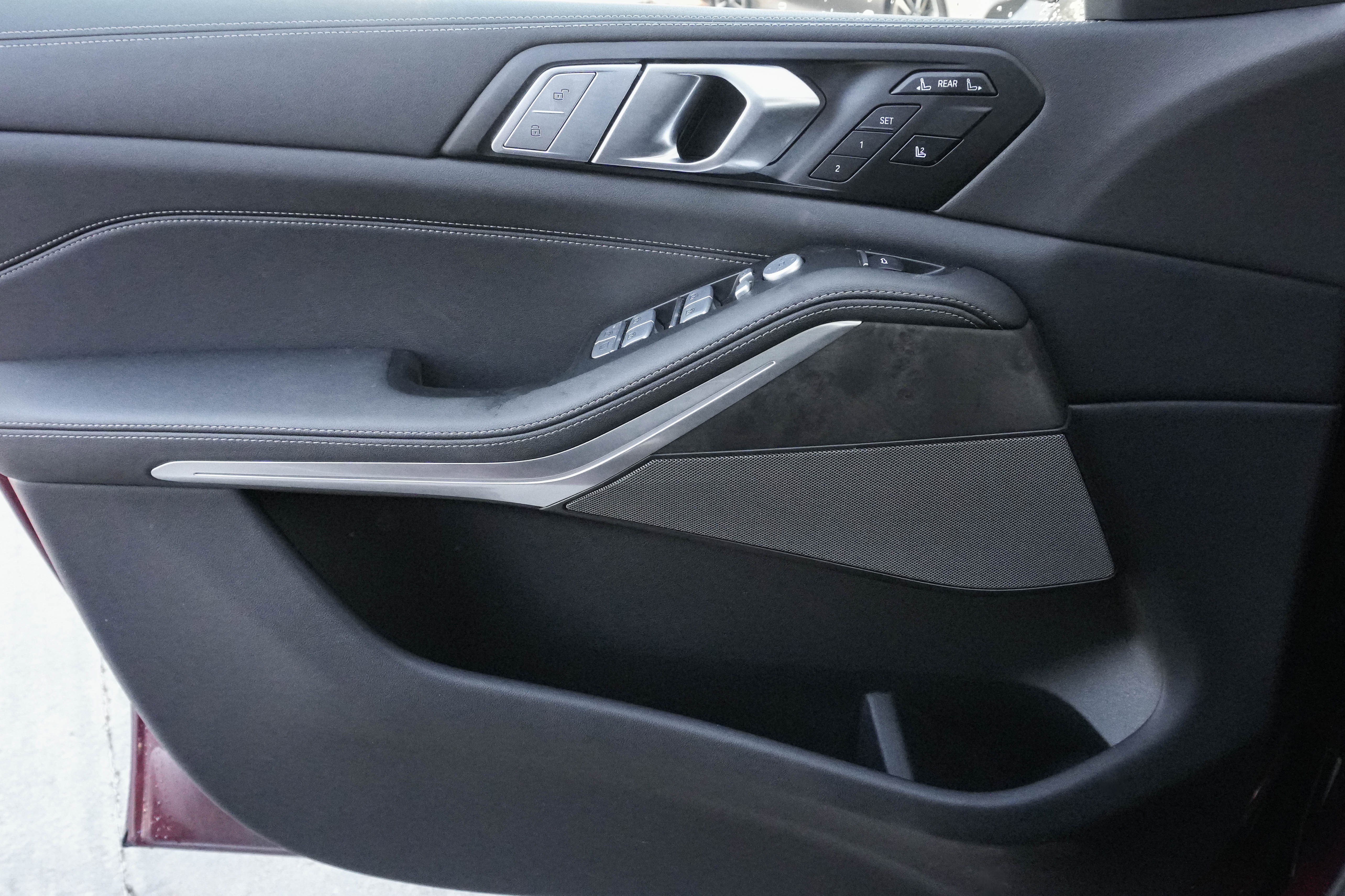 Used 2026 BMW X7 xDrive40i w/ Premium Package image 30