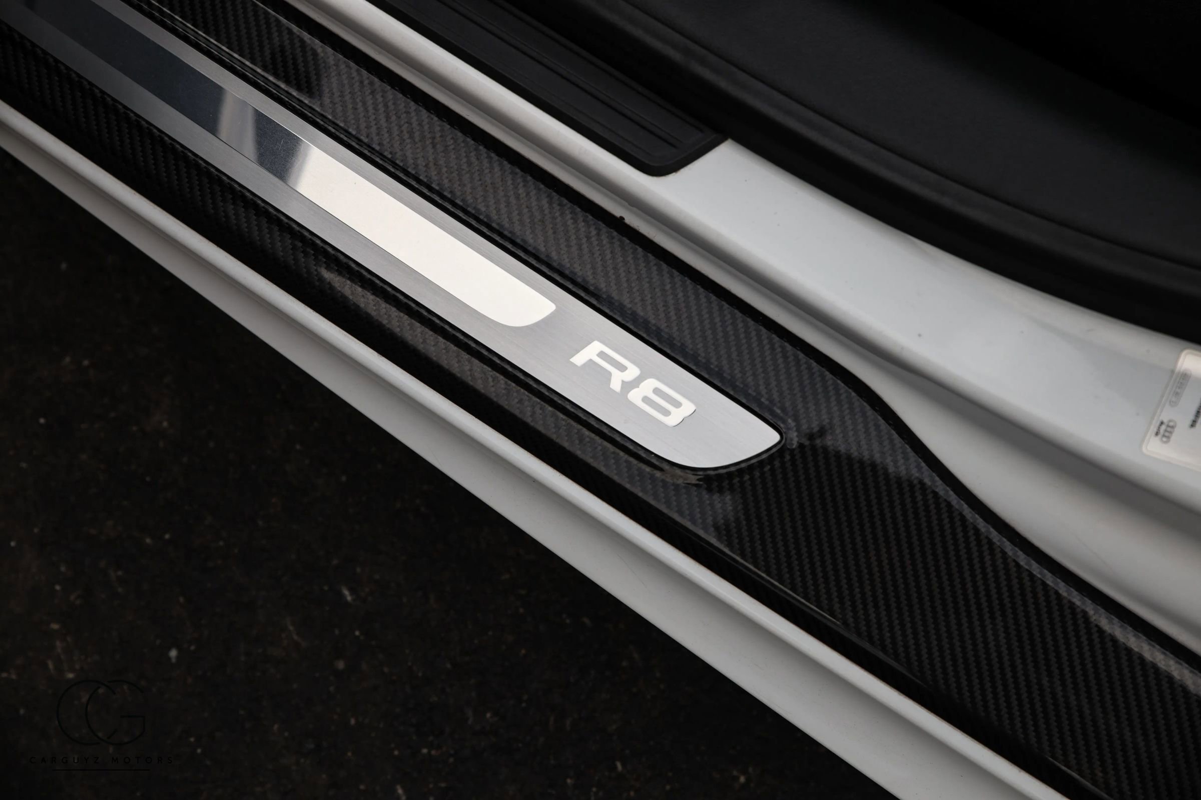 Used 2011 Audi R8 V10 AWD/4WD image 34