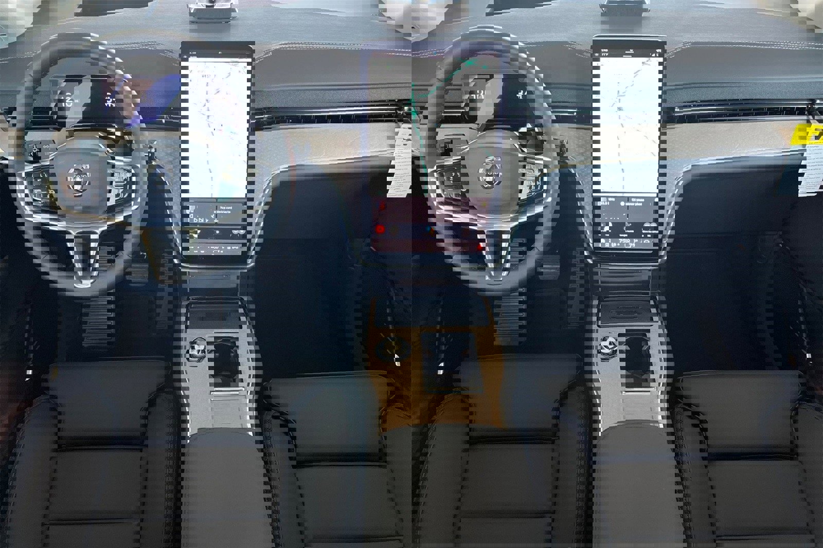 Used 2025 Volvo EX90 Ultra image 4