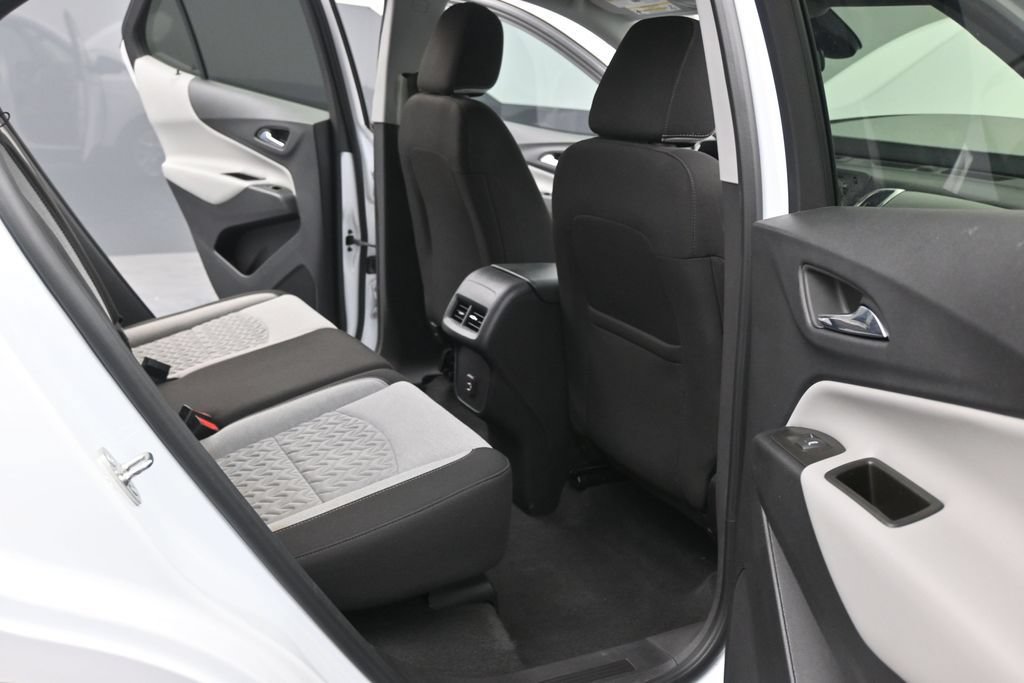 Used 2023 Chevrolet Equinox LS FWD image 19