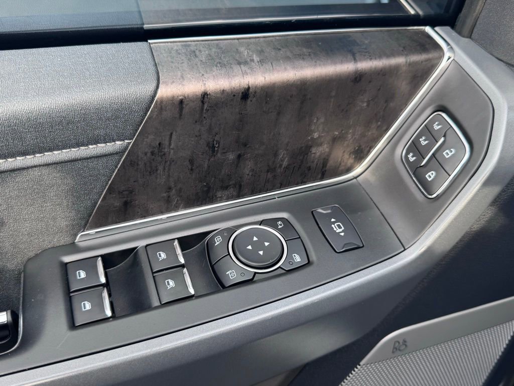 Used 2024 Ford F250 Lariat image 23