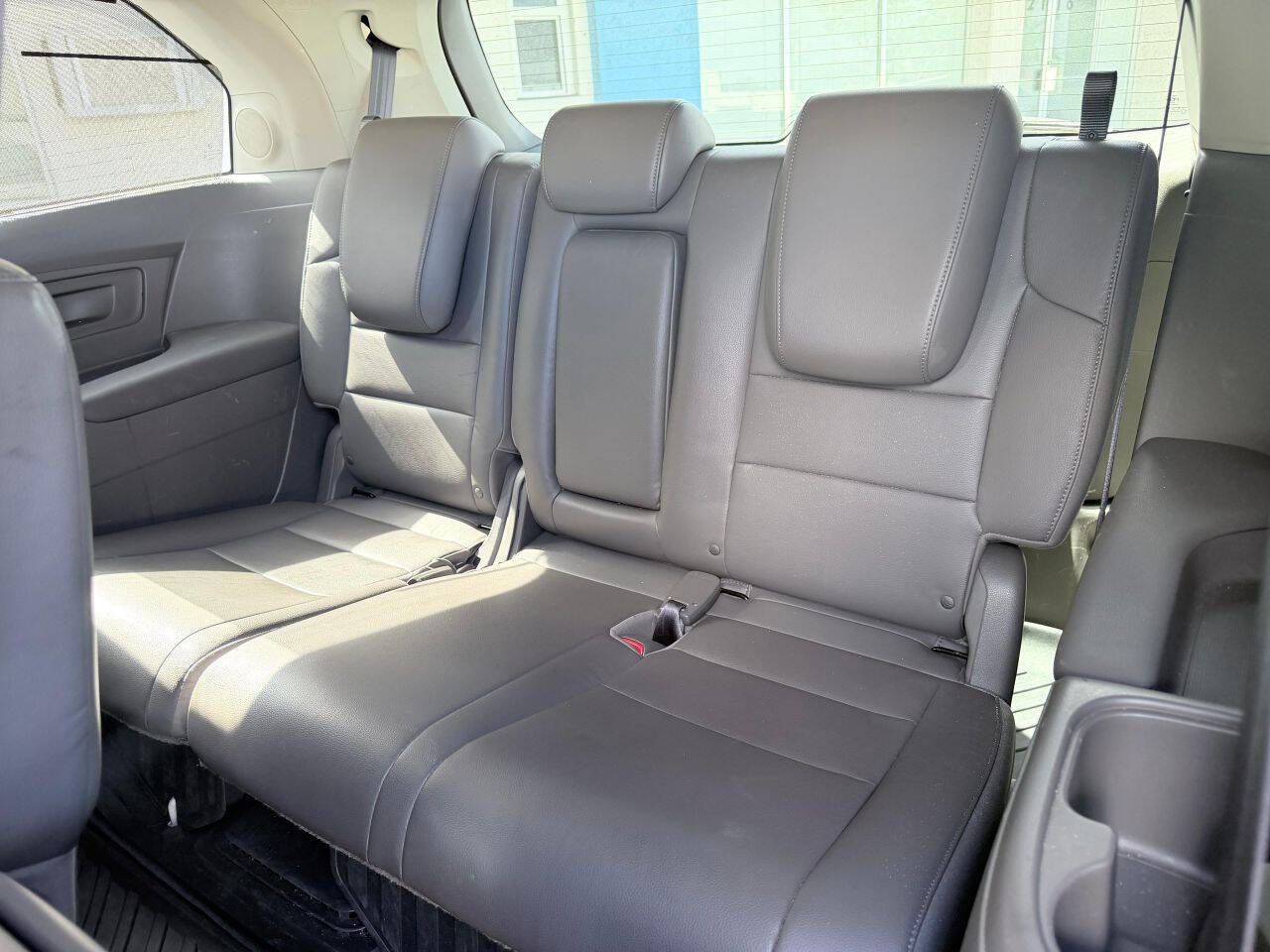 Used 2014 Honda Odyssey Touring Elite image 21