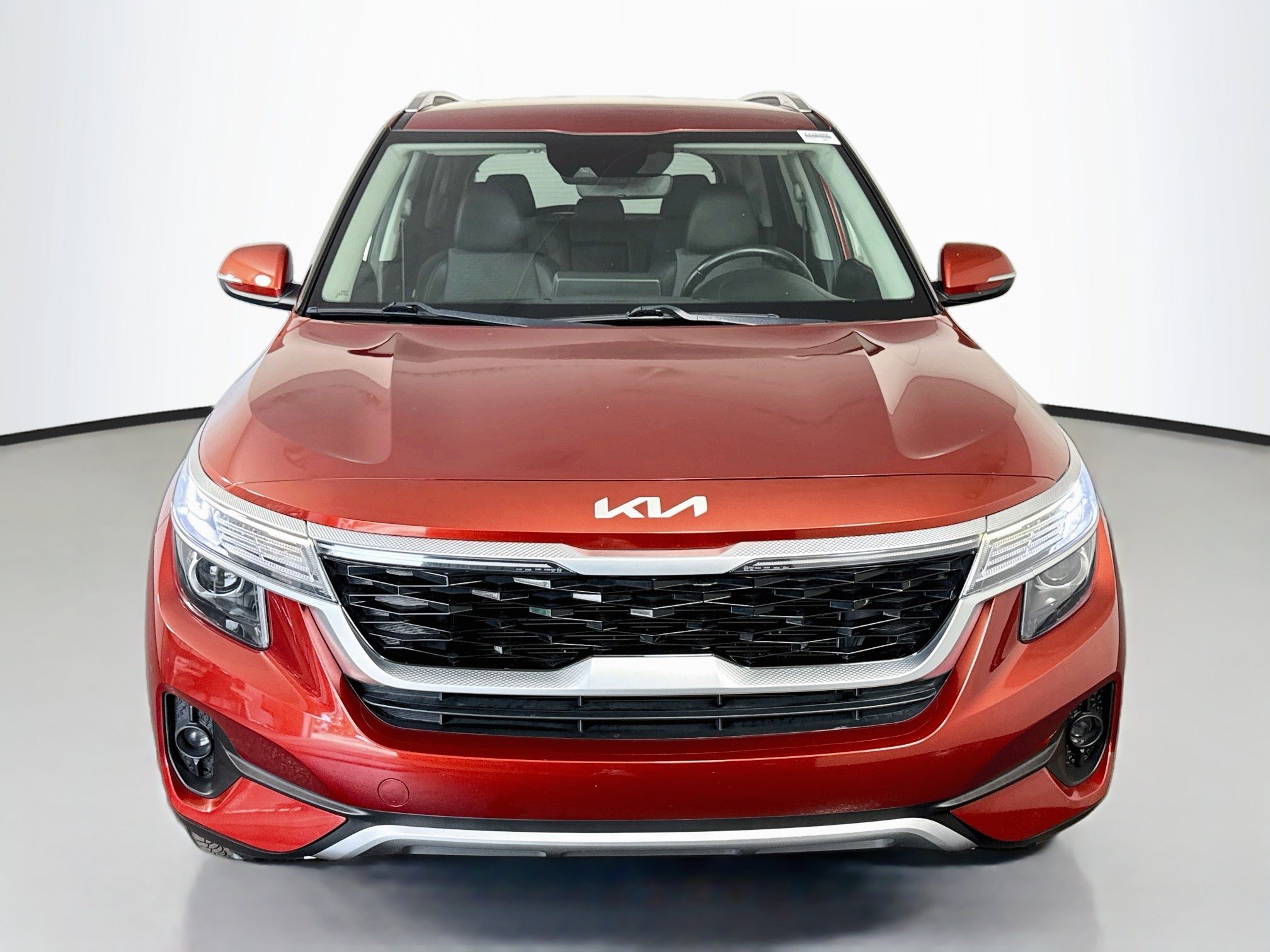 Used 2022 Kia Seltos S FWD image 2