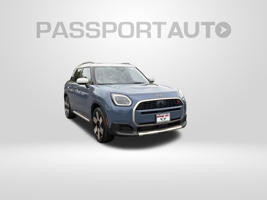 Certified 2025 MINI Cooper Countryman S w/ Comfort Package Max AWD/4WD image 3