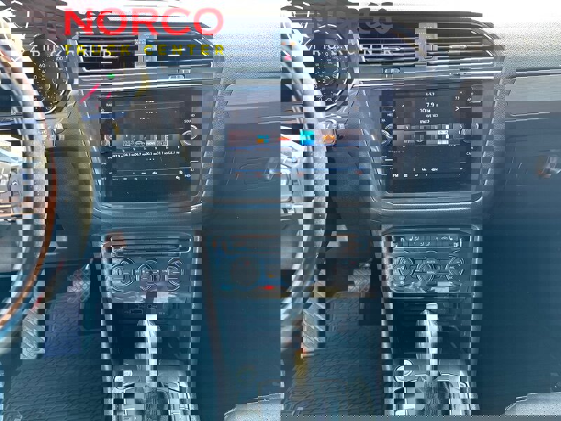 Used 2018 Volkswagen Tiguan SE image 21