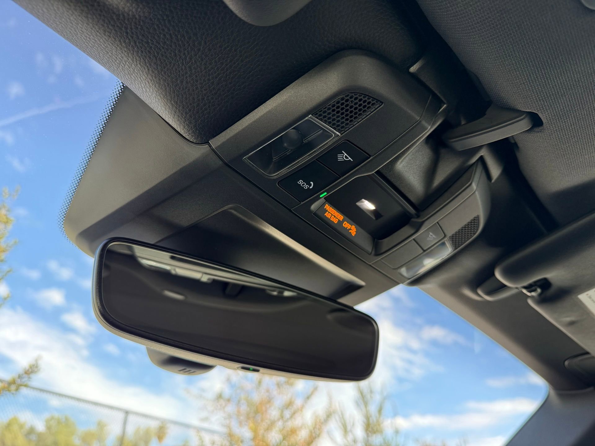 Certified 2024 Porsche 911 Carrera image 17