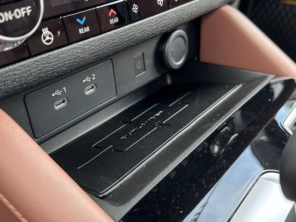 New 2026 Mitsubishi Outlander SEL FWD image 17