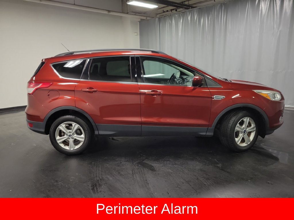 Used 2016 Ford Escape SE w/ Equipment Group 201A AWD/4WD image 10