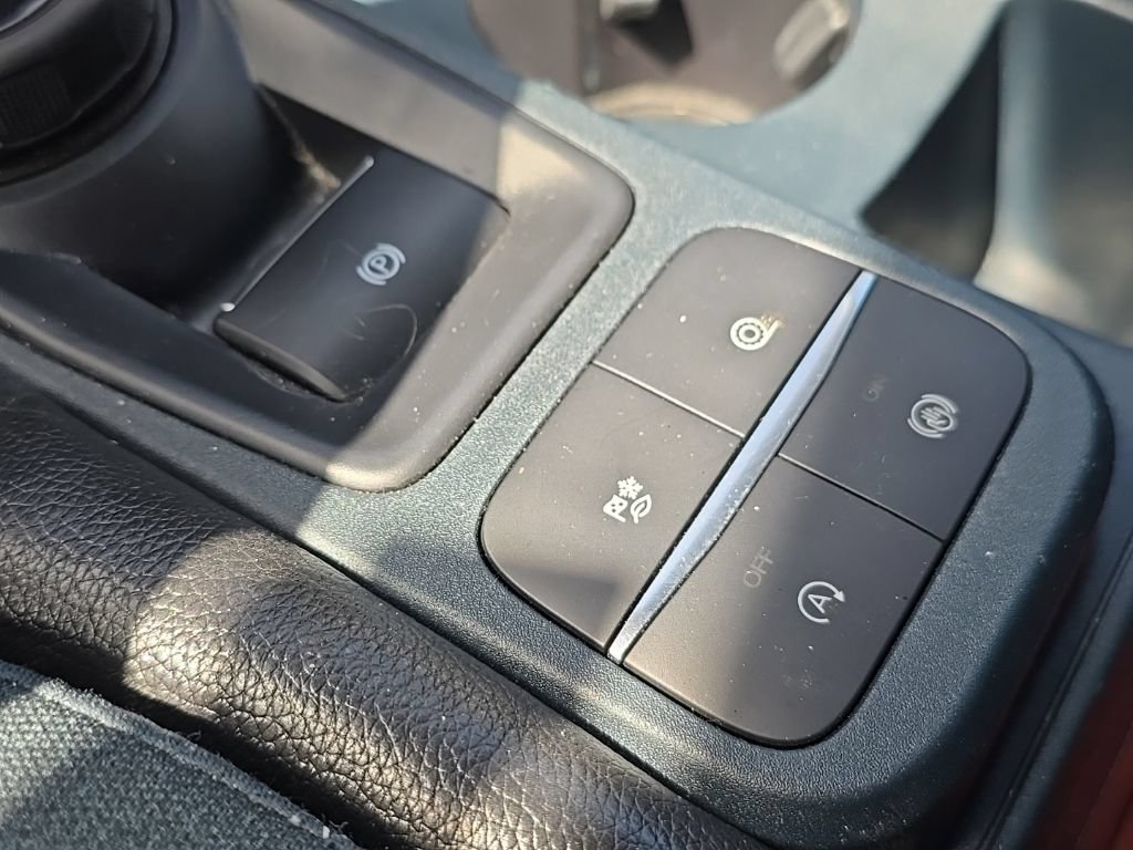 Used 2024 Ford Maverick XLT w/ Equipment Group 300A Standard AWD/4WD image 32
