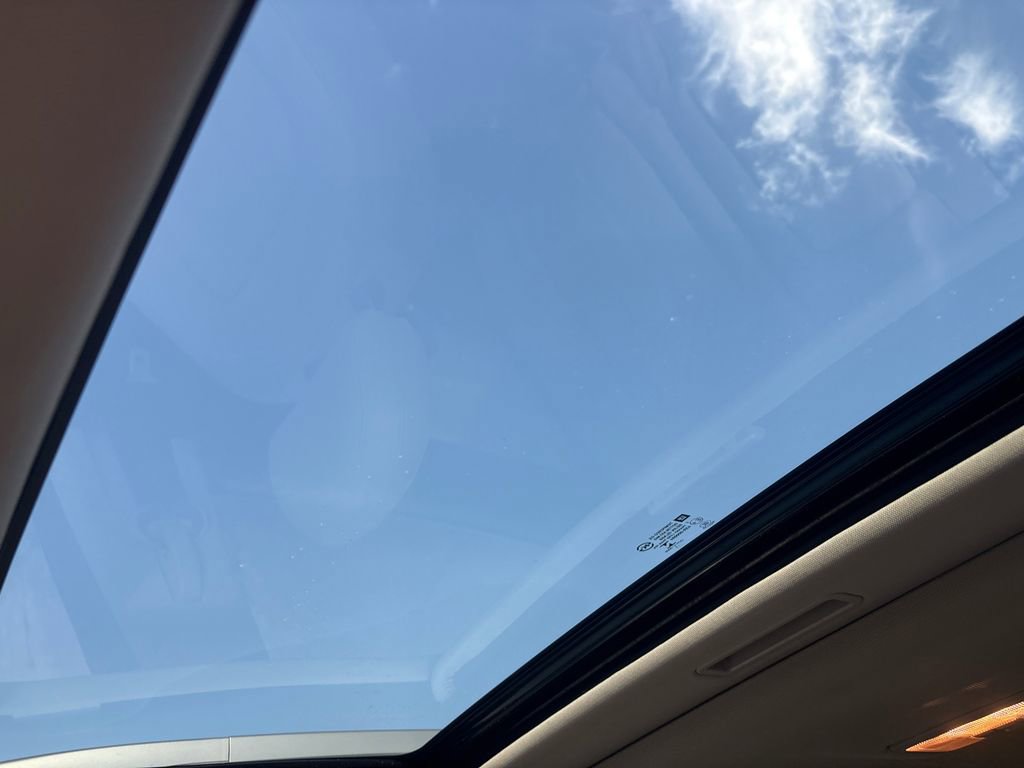 Used 2014 Chevrolet Captiva Sport LT w/ Convenience Package image 28