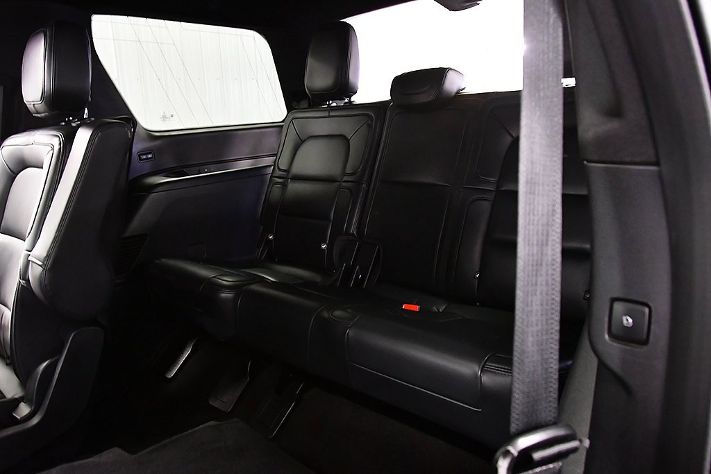 Used 2024 Lincoln Navigator Premiere image 30