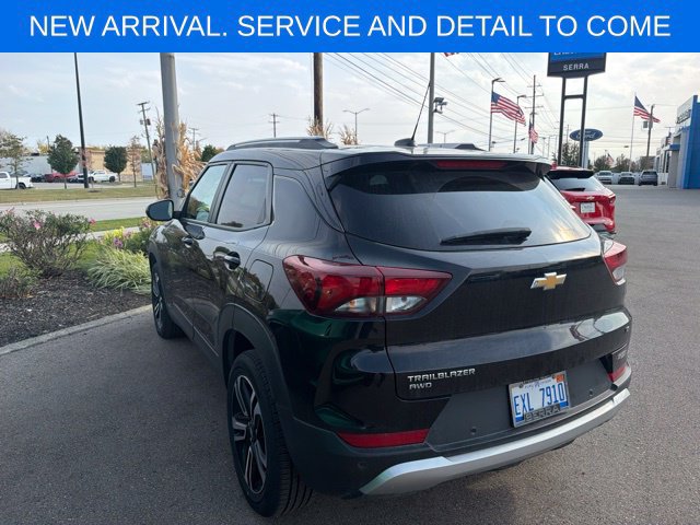 Used 2025 Chevrolet TrailBlazer LT w/ LT Cold Weather Package AWD/4WD image 14