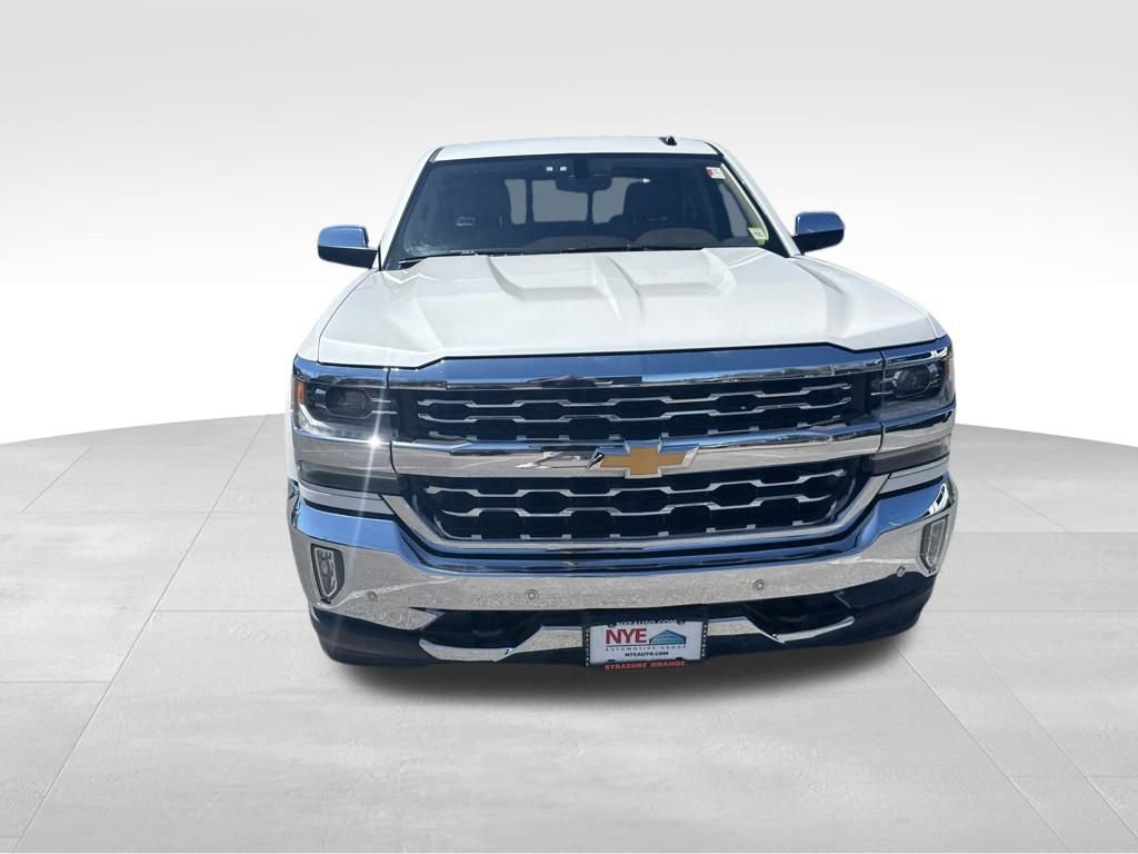 Used 2018 Chevrolet Silverado 1500 LTZ w/ Sport Package AWD/4WD image 9