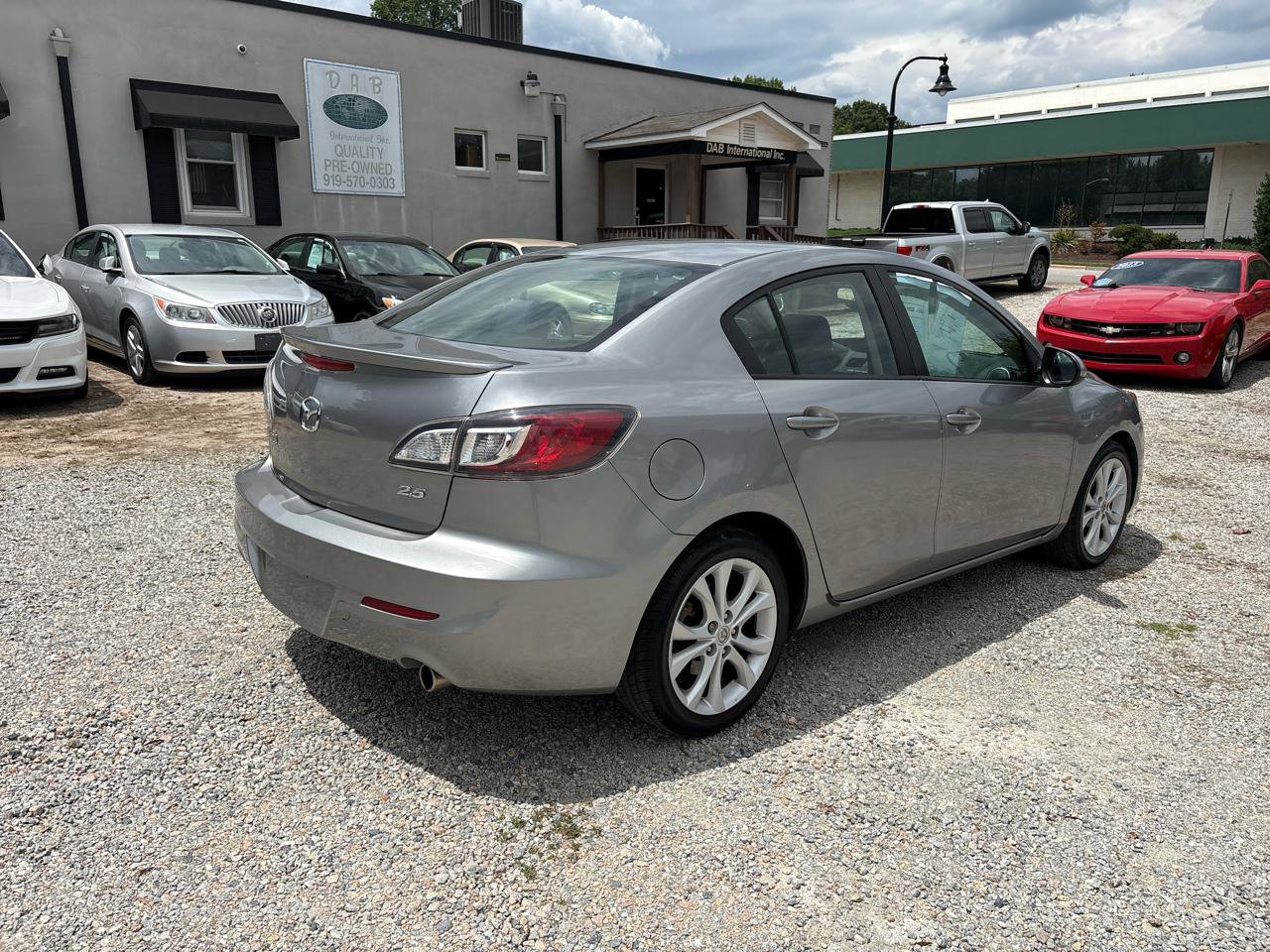 Used 2011 MAZDA MAZDA3 s Sport FWD image 9