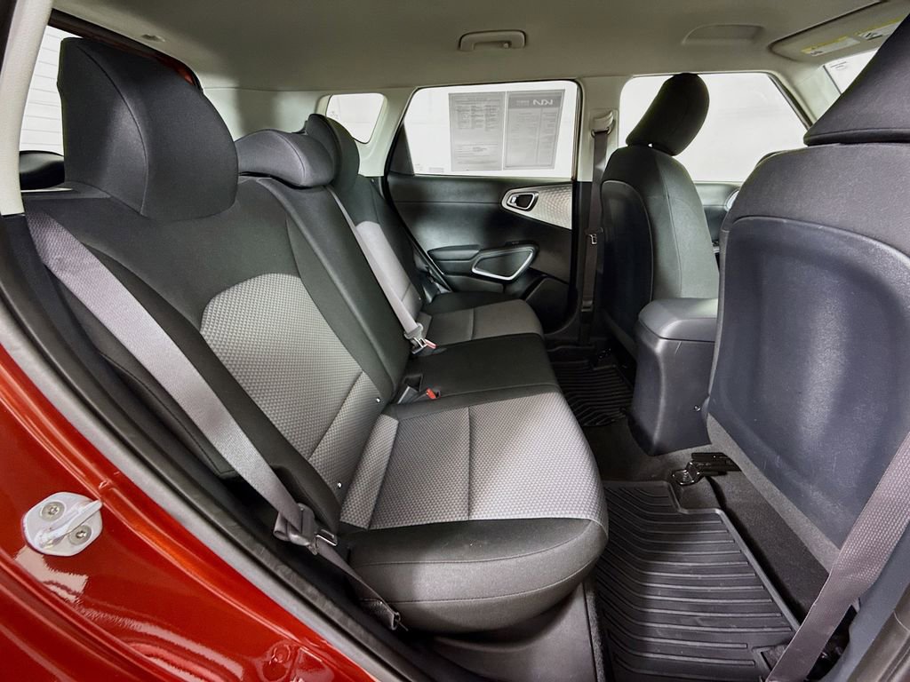 Used 2020 Kia Soul LX image 31