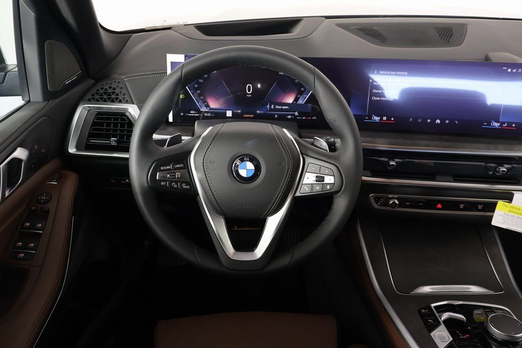 New 2026 BMW X5 xDrive40i w/ Climate Comfort Package image 3