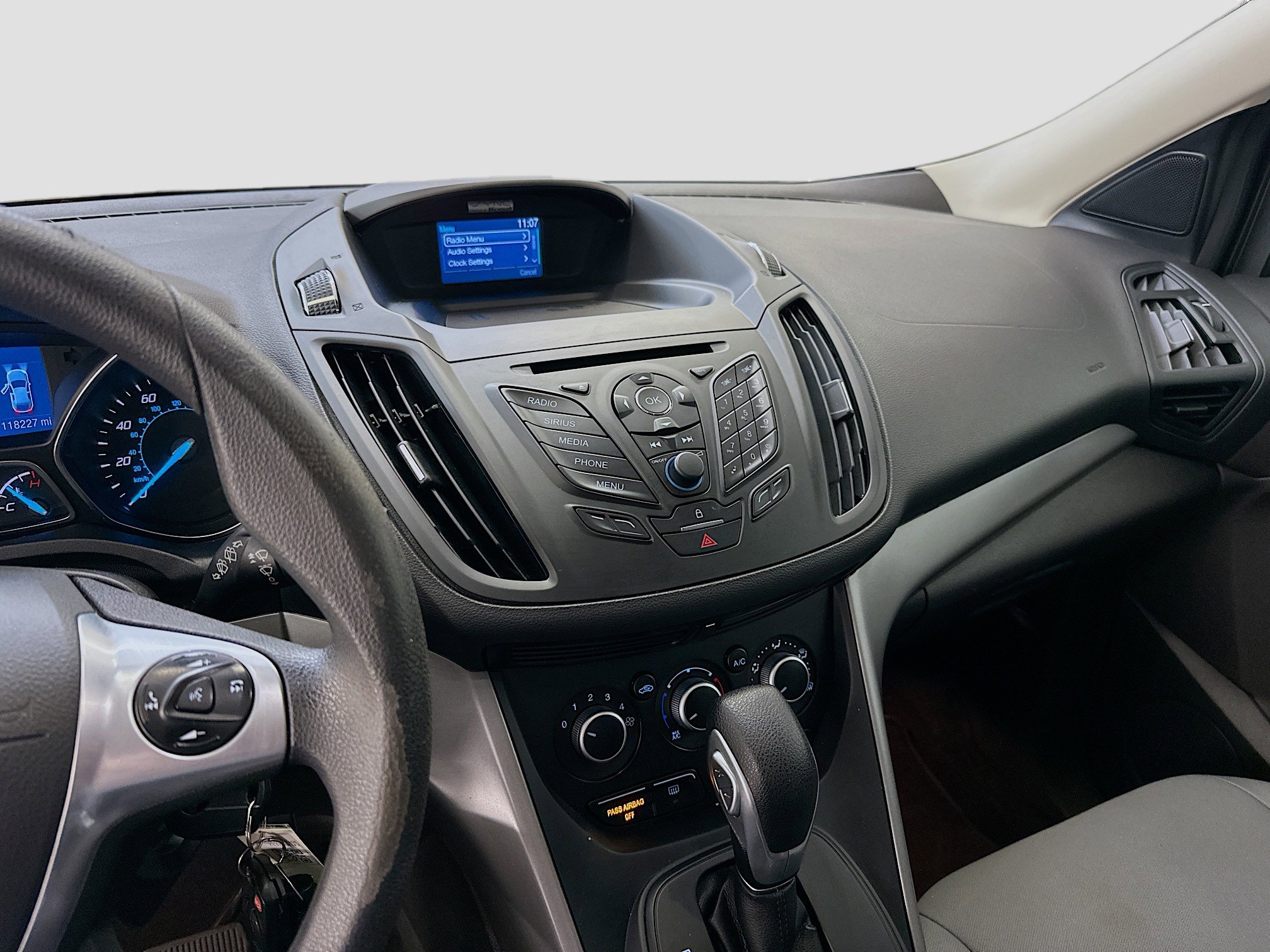 Used 2015 Ford Escape SE image 25