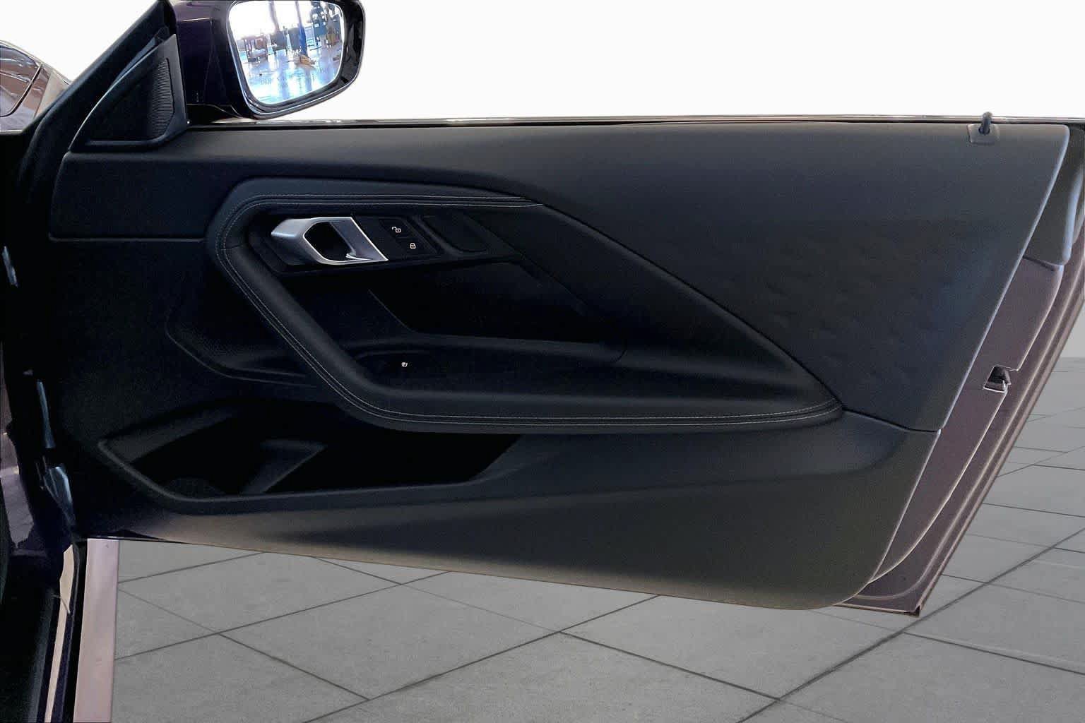 Used 2025 BMW 230i Coupe RWD image 21