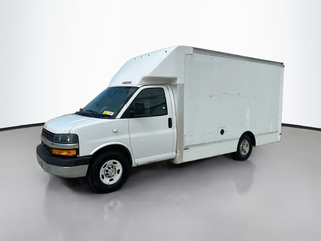 Used 2023 Chevrolet Express 3500 w/ Power Convenience Package RWD image 3