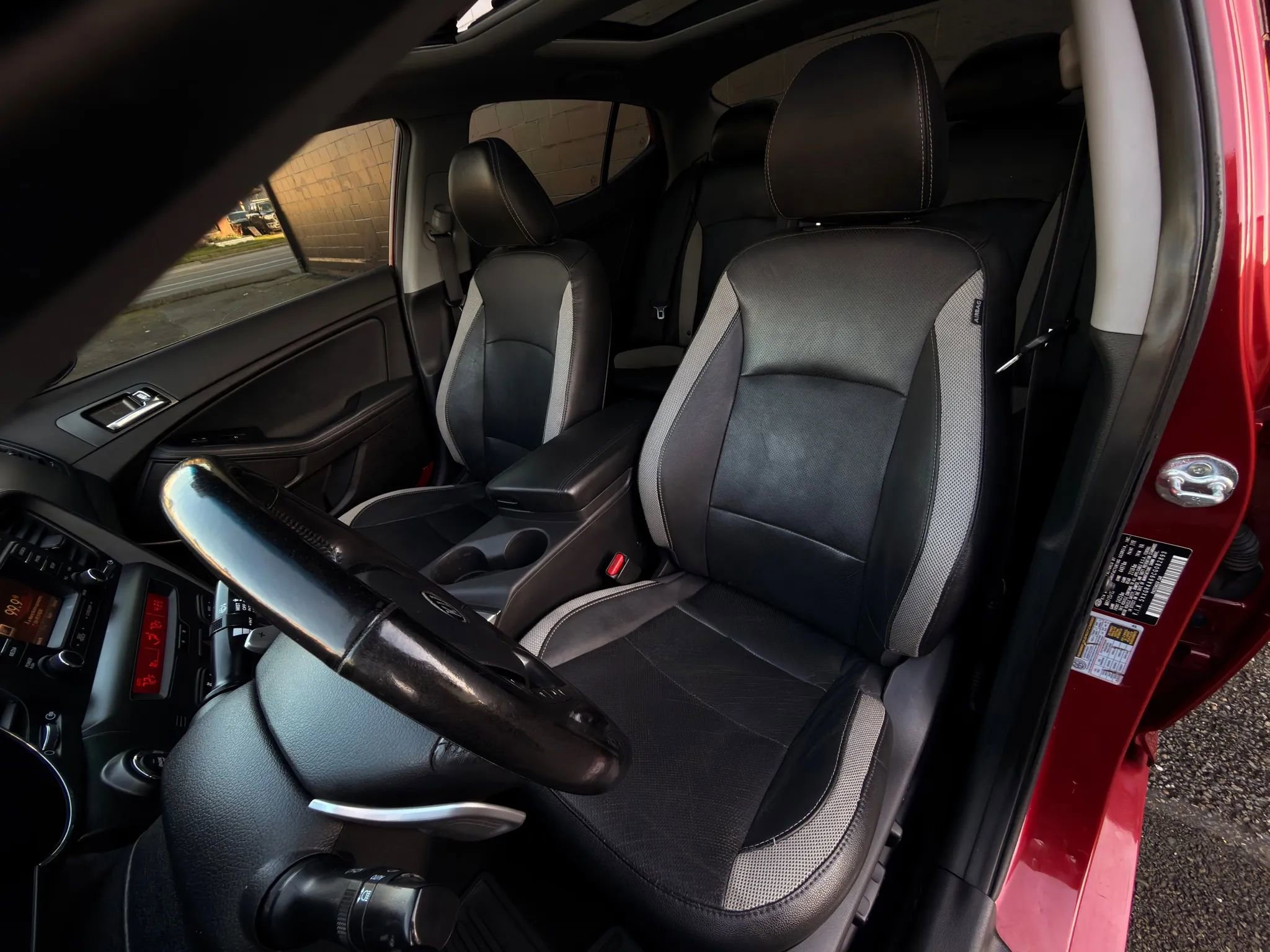 Used 2012 Kia Optima SX w/ Premium Touring Pkg image 38