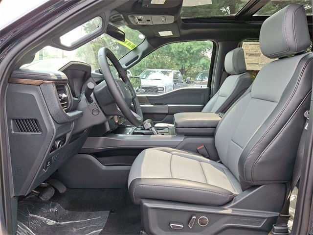 New 2025 Ford F150 Lightning Lariat image 9