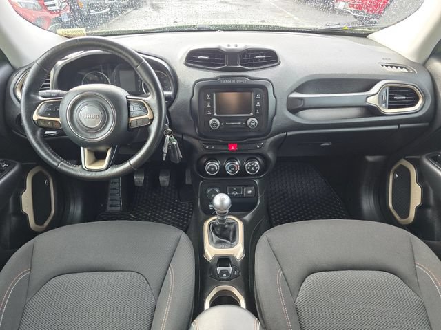 Used 2016 Jeep Renegade 75th Anniversary AWD/4WD image 18