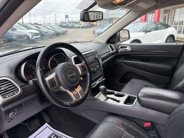 Used 2012 Jeep Grand Cherokee Laredo w/ Laredo E Group image 10