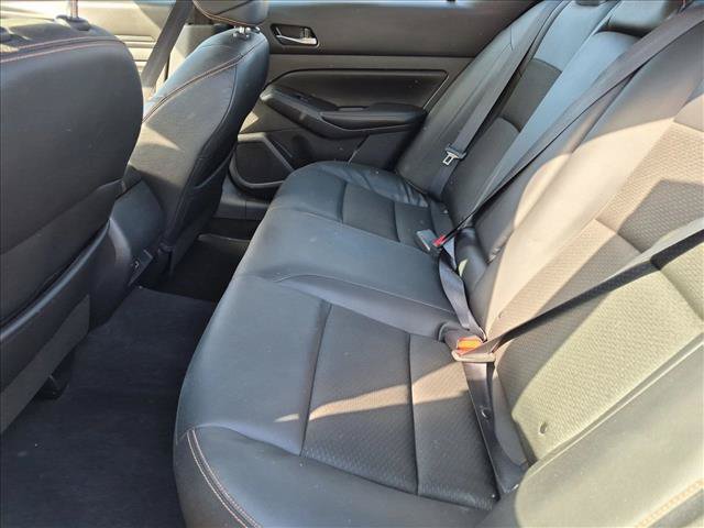 Used 2021 Nissan Altima 2.5 SR FWD image 18