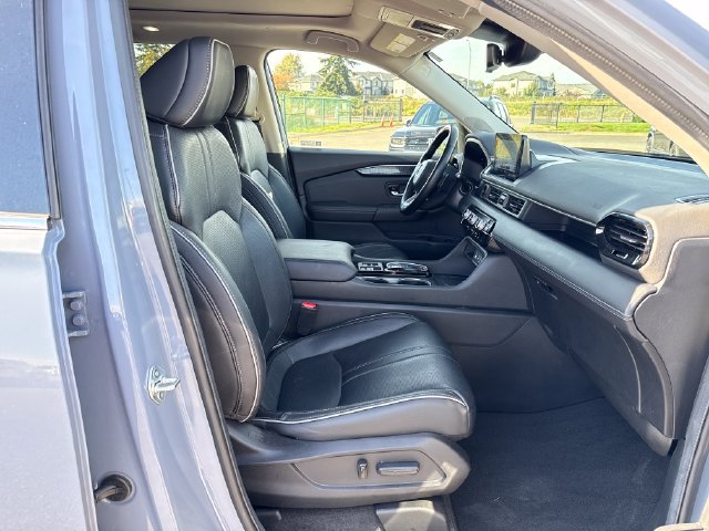 Used 2024 Honda Pilot Elite image 10