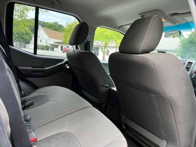Used 2014 Nissan Xterra S AWD/4WD image 16