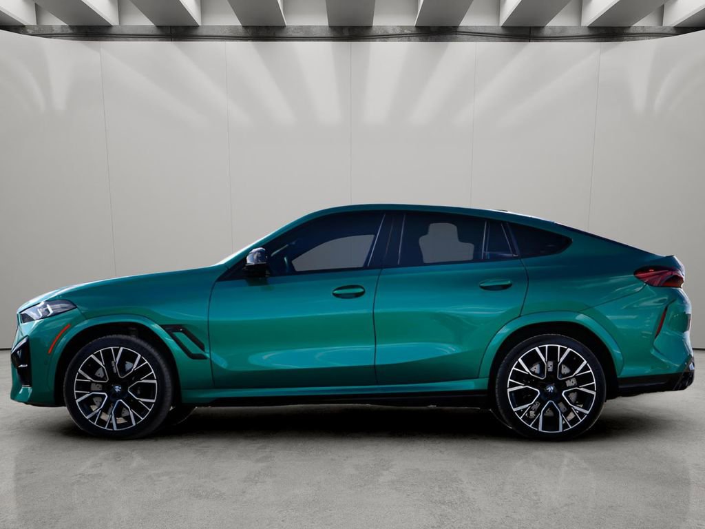 Used 2025 BMW X6 M Competition w/ Executive Package image 2
