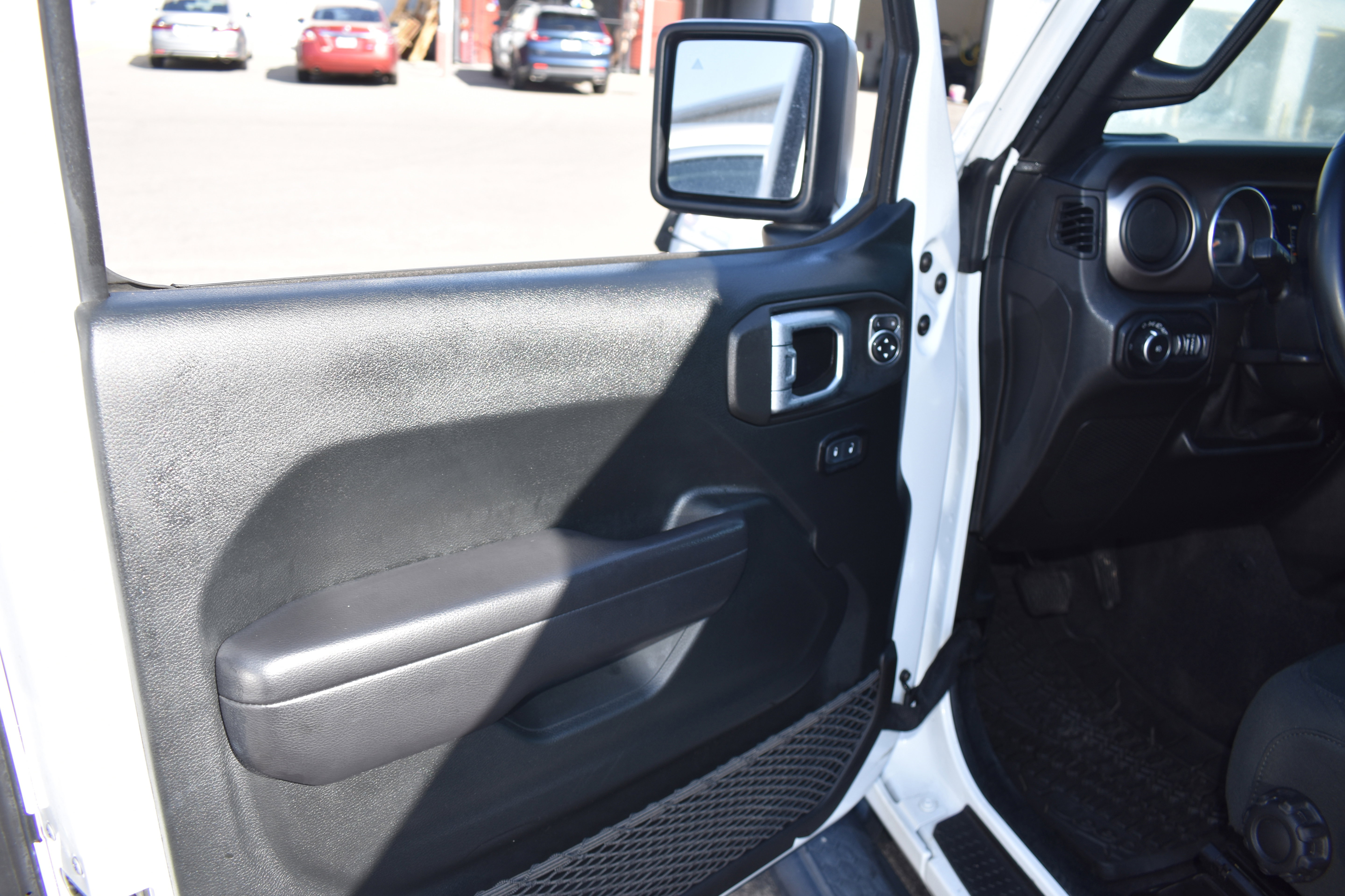 Used 2021 Jeep Wrangler Unlimited Sport AWD/4WD image 24