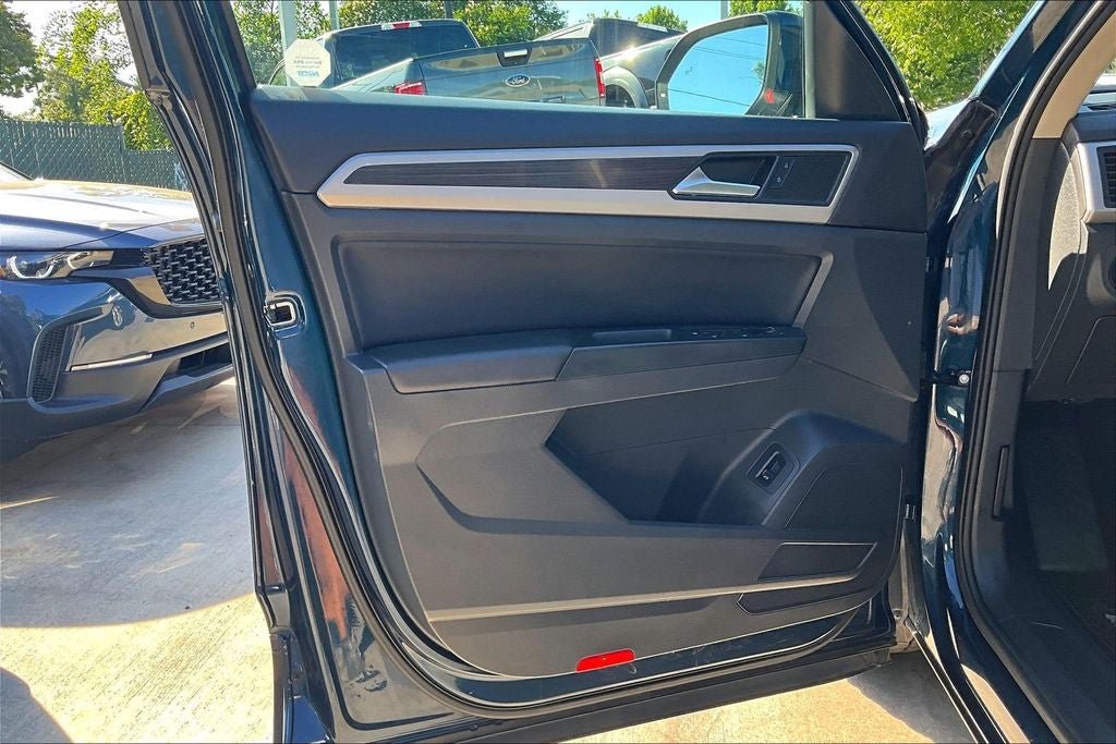 Used 2020 Volkswagen Atlas SE w/ Panoramic Sunroof Package AWD/4WD image 25