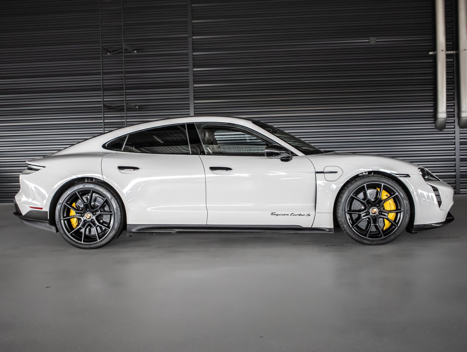 Certified 2022 Porsche Taycan Turbo S AWD/4WD image 12