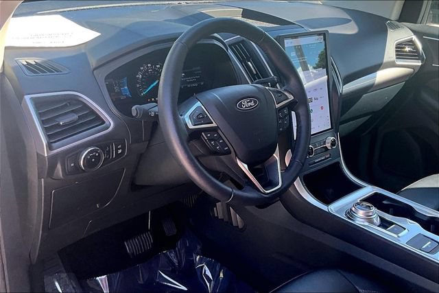 Used 2023 Ford Edge SEL w/ Convenience Package AWD/4WD image 11