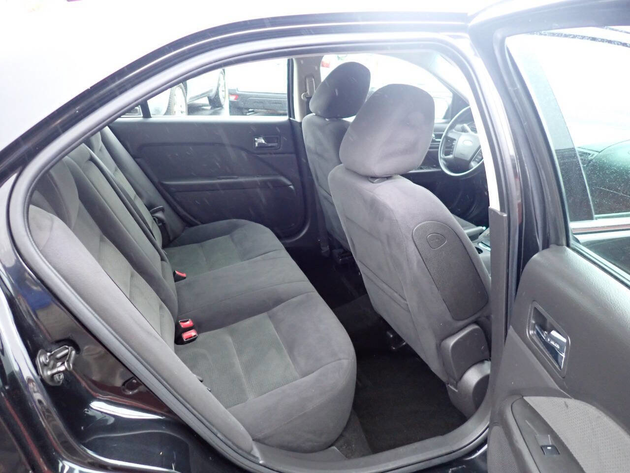 Used 2009 Ford Fusion SEL FWD image 10