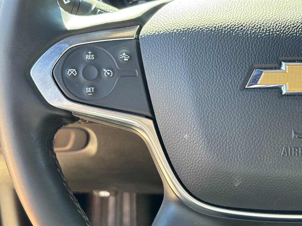 Used 2023 Chevrolet Traverse LT FWD image 18