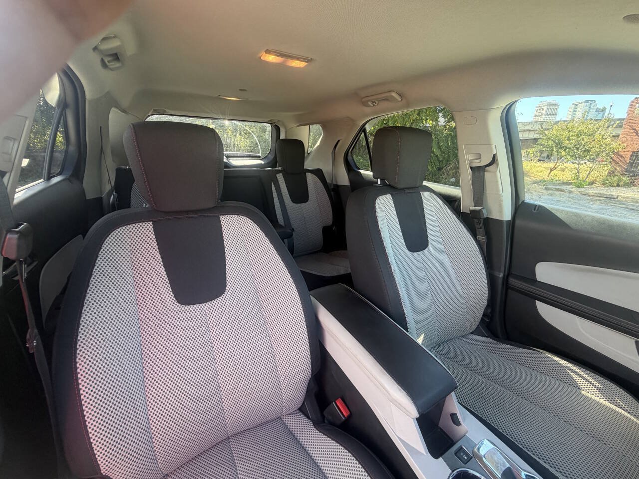Used 2012 Chevrolet Equinox LT w/ Driver Convenience Package FWD image 23
