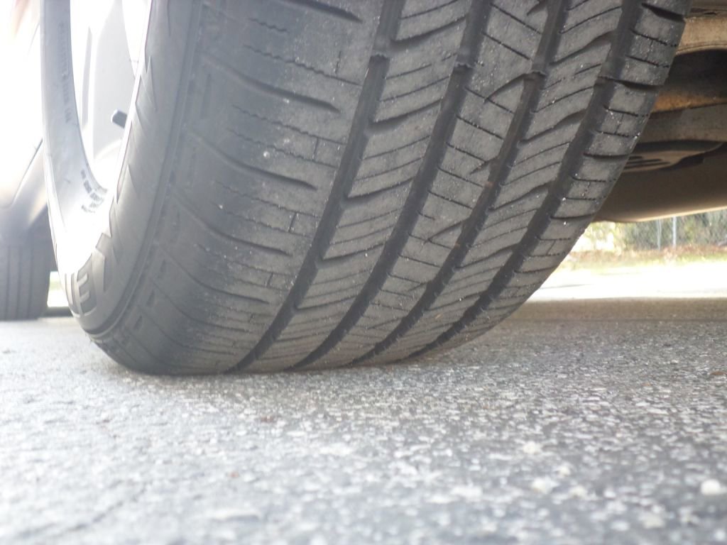 Used 2009 GMC Acadia SLT w/ Technology Package image 27